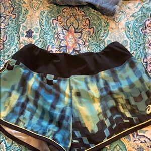 3 for 30🌼 Asics shorts